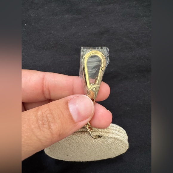 Christian Dior parfumes Beige Round Keychain with Gold Clip and mirror inside. - Picture 3 of 4